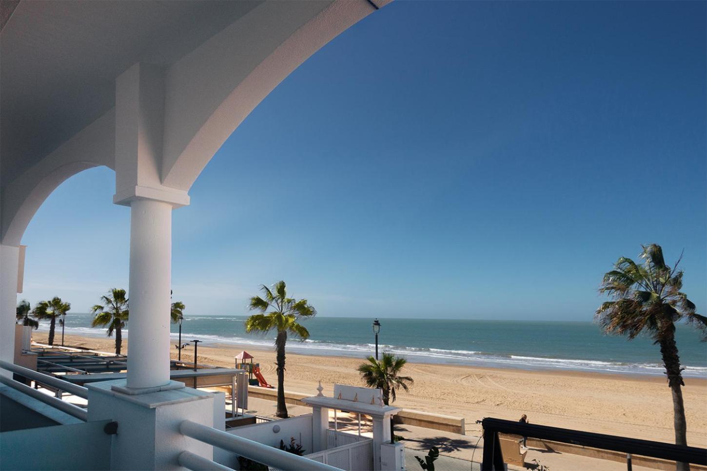 Hotel Vertice Chipiona Mar Exterior photo