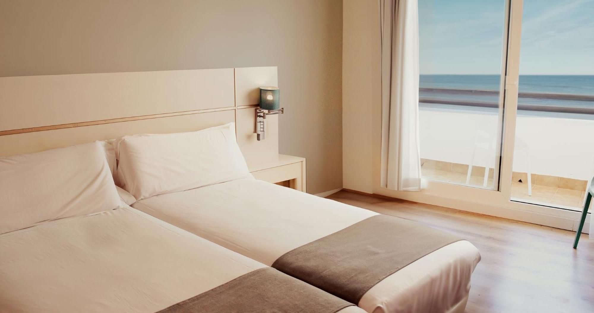 Hotel Vertice Chipiona Mar Exterior photo